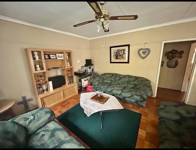 3 BEDROOM HOUSE FOR SALE IN VANDERBIJLPARK CW 6